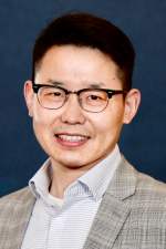 Dr. Xiao Huang's Headshot